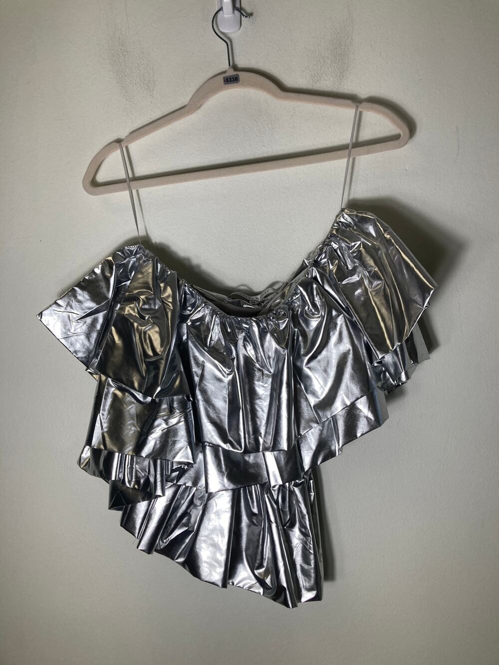 Endless Rose Silver One Shoulder Ruffle Top Sz xs